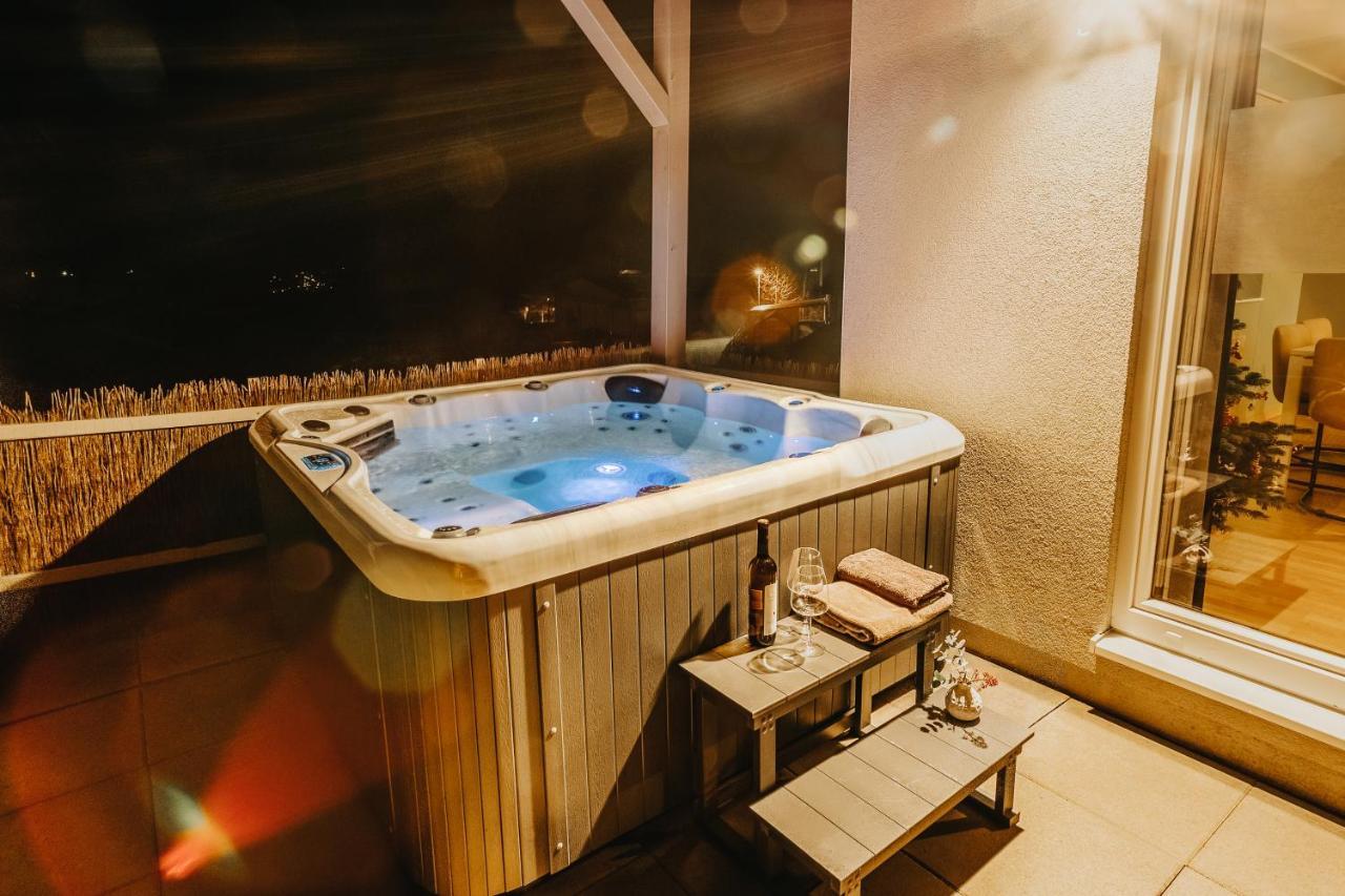 Dolomites Bungalow Eifelsteig W View Terrace Bbq เกโรลชไตน์ ภายนอก รูปภาพ